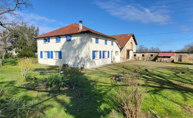 Maison Hagetmau 4 pièce(s) 136.9 m2 1