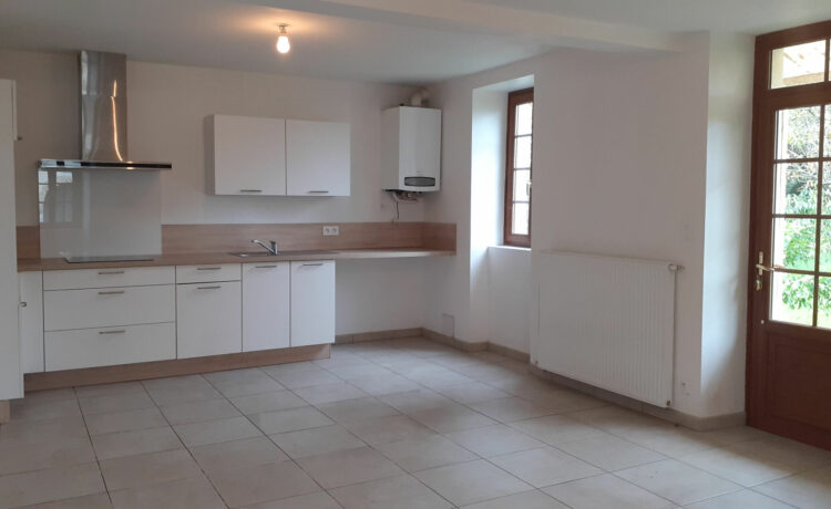 Maison Amou 4 pièce(s) 100 m2 3