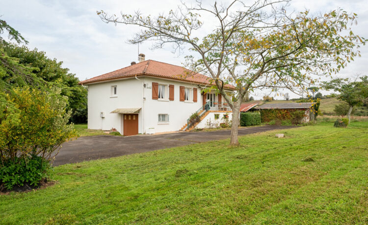 Maison Amou 4 pièce(s) 106 m2 1