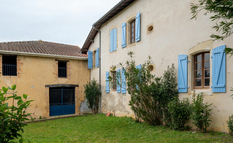 Maison de Caractère au Charme Authentique - Une Opportunité Rare 1